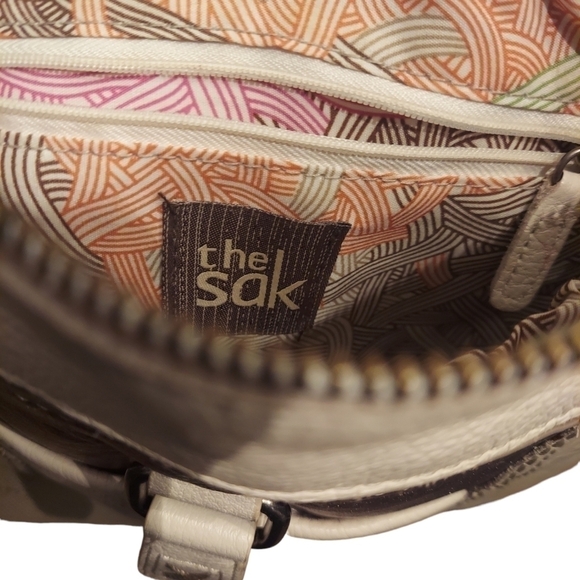 THE sak white and silver crossbody - Picture 3 of 5